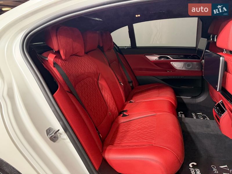 Седан BMW 7 Series 2021 в Киеве