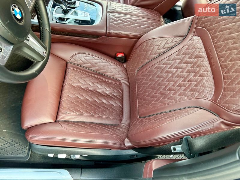 Седан BMW 7 Series 2019 в Киеве