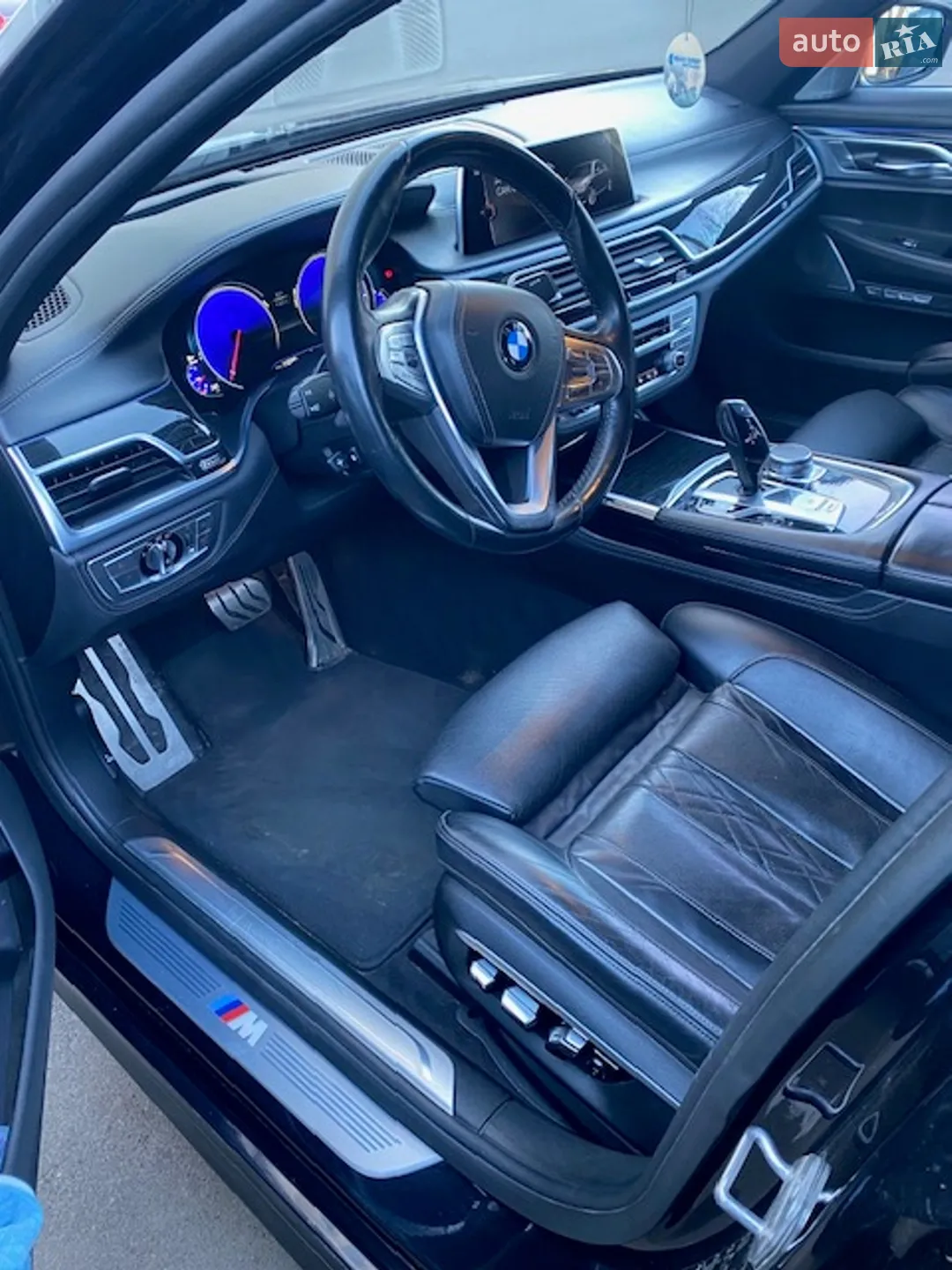 2015 BMW 7er - мініатюра 14