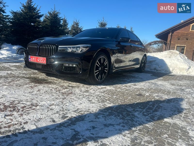 Седан BMW 7 Series 2017 в Владимире