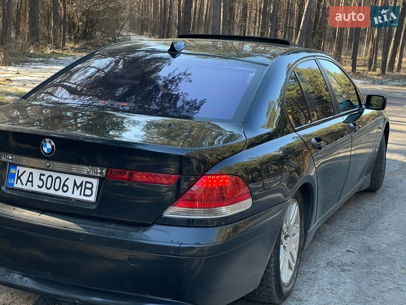 Седан BMW 7 Series 2004 в Вышгороде