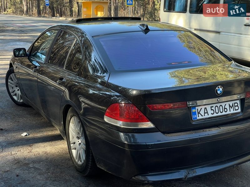 Седан BMW 7 Series 2004 в Вышгороде