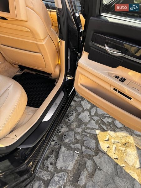 Седан BMW 7 Series 2008 в Луцке