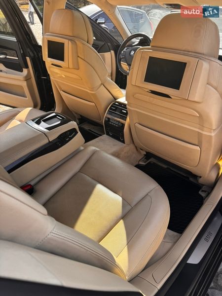 Седан BMW 7 Series 2008 в Луцке