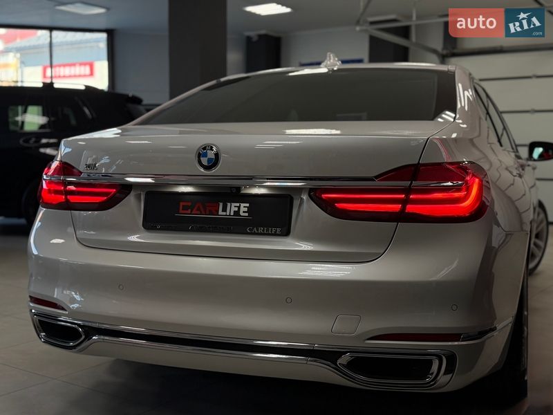 Седан BMW 7 Series 2016 в Тернополе
