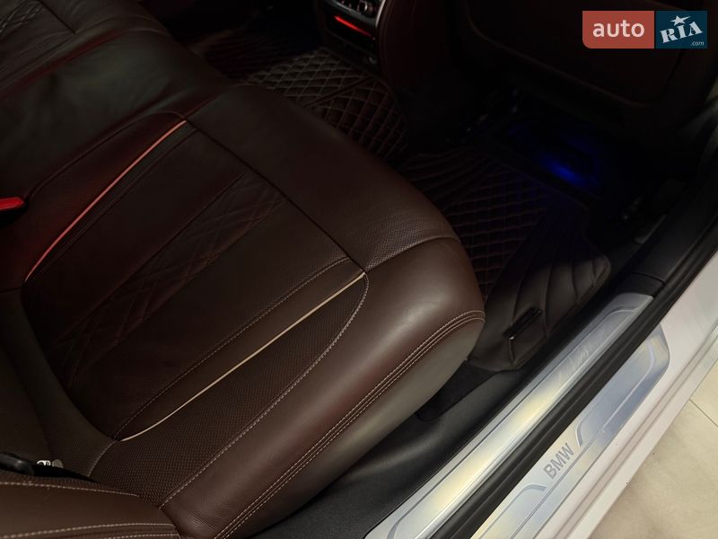 Седан BMW 7 Series 2016 в Тернополе