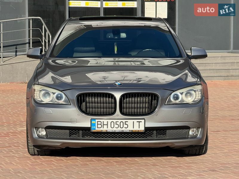 Седан BMW 7 Series 2009 в Одессе