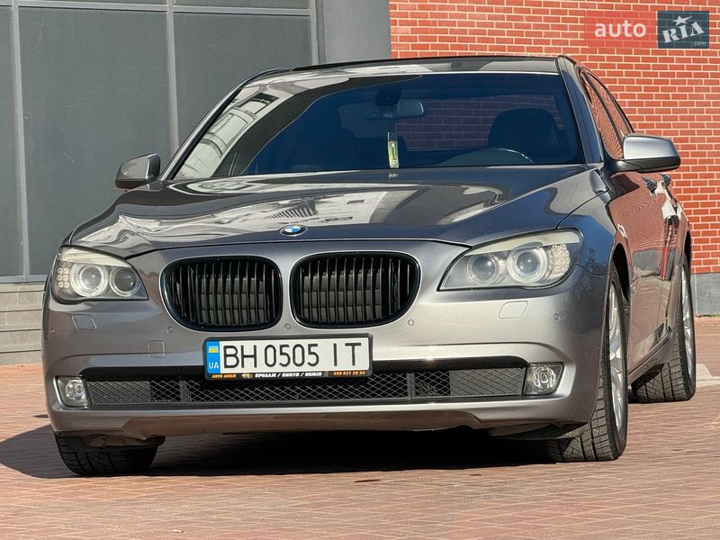 Седан BMW 7 Series 2009 в Одессе