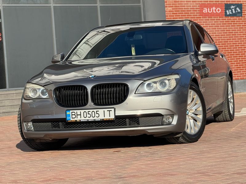 Седан BMW 7 Series 2009 в Одессе