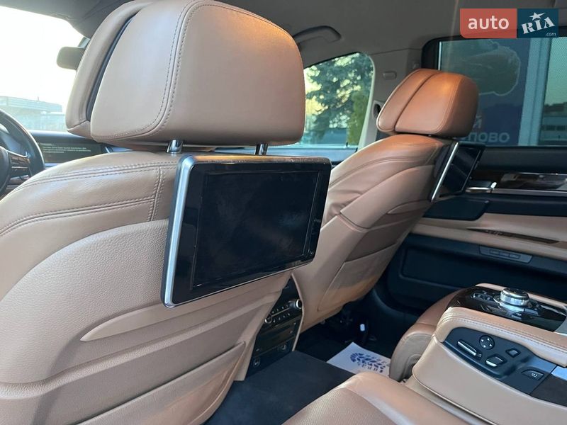 Седан BMW 7 Series 2012 в Львове фото 20 Седан BMW 7 Series 2012 в Львове