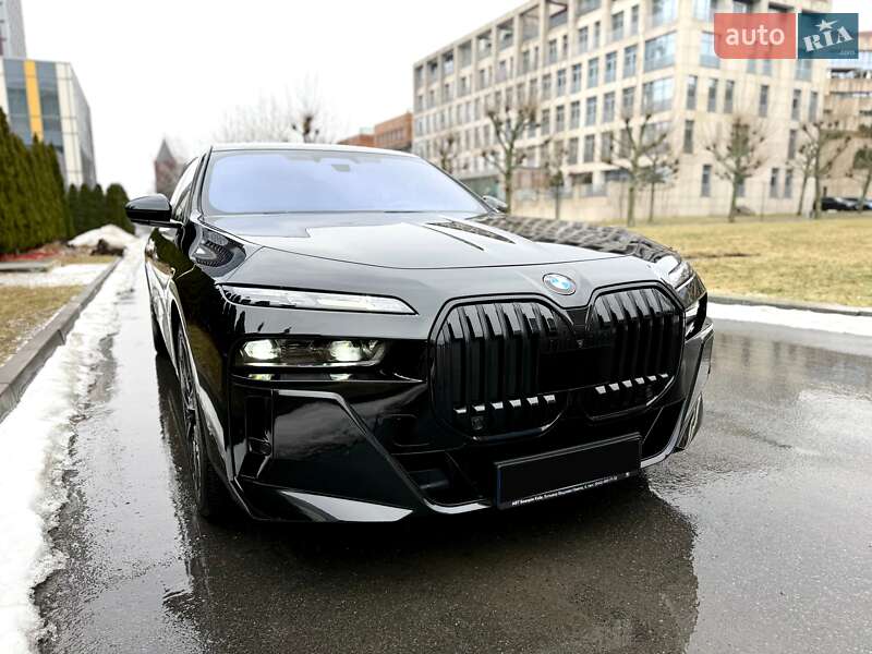Седан BMW 7 Series 2023 в Киеве фото 21 Седан BMW 7 Series 2023 в Киеве