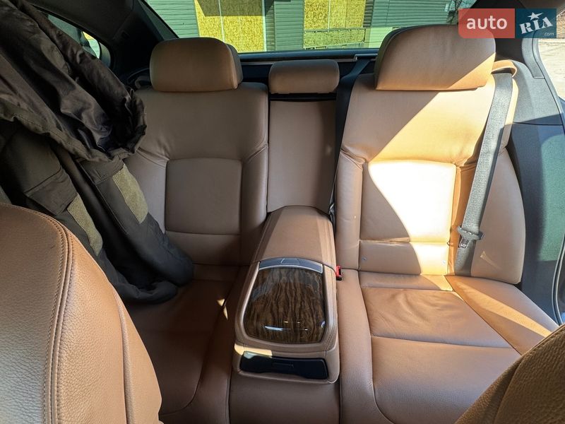Седан BMW 7 Series 2011 в Харкові