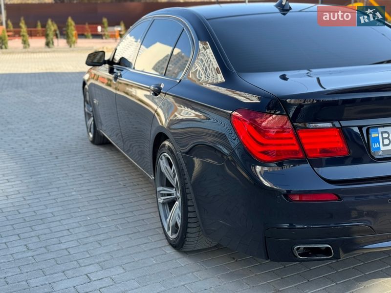 Седан BMW 7 Series 2011 в Хмельницком