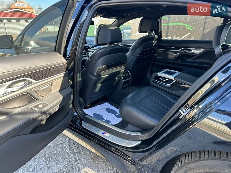 Седан BMW 7 Series 2019 в Киеве