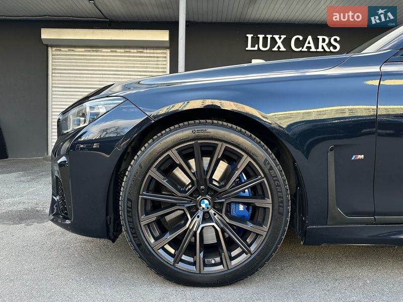 Седан BMW 7 Series 2021 в Киеве