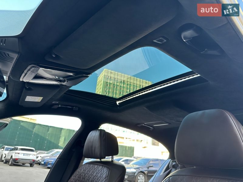Седан BMW 7 Series 2021 в Киеве