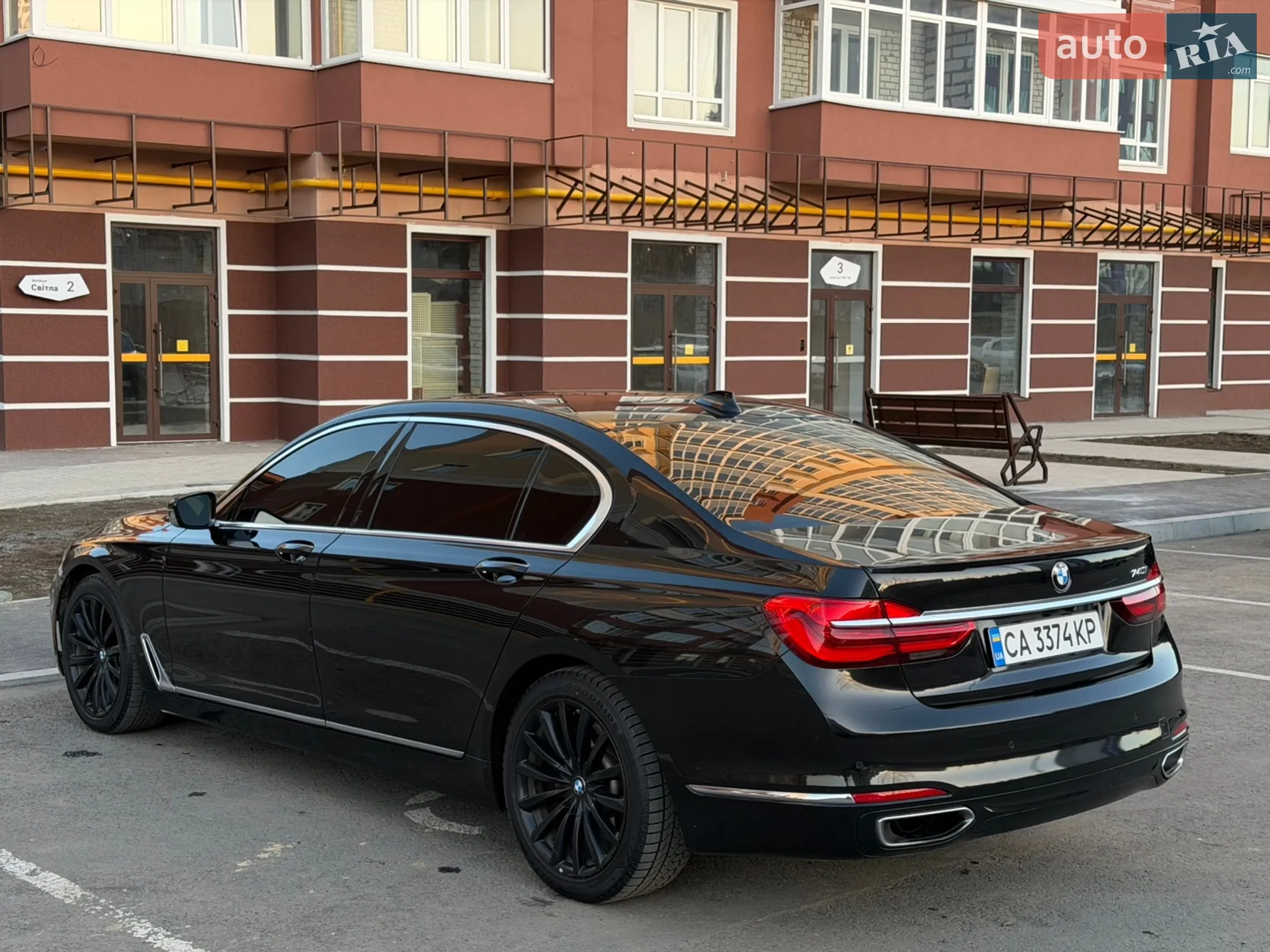 2016 BMW 7er - мініатюра 16