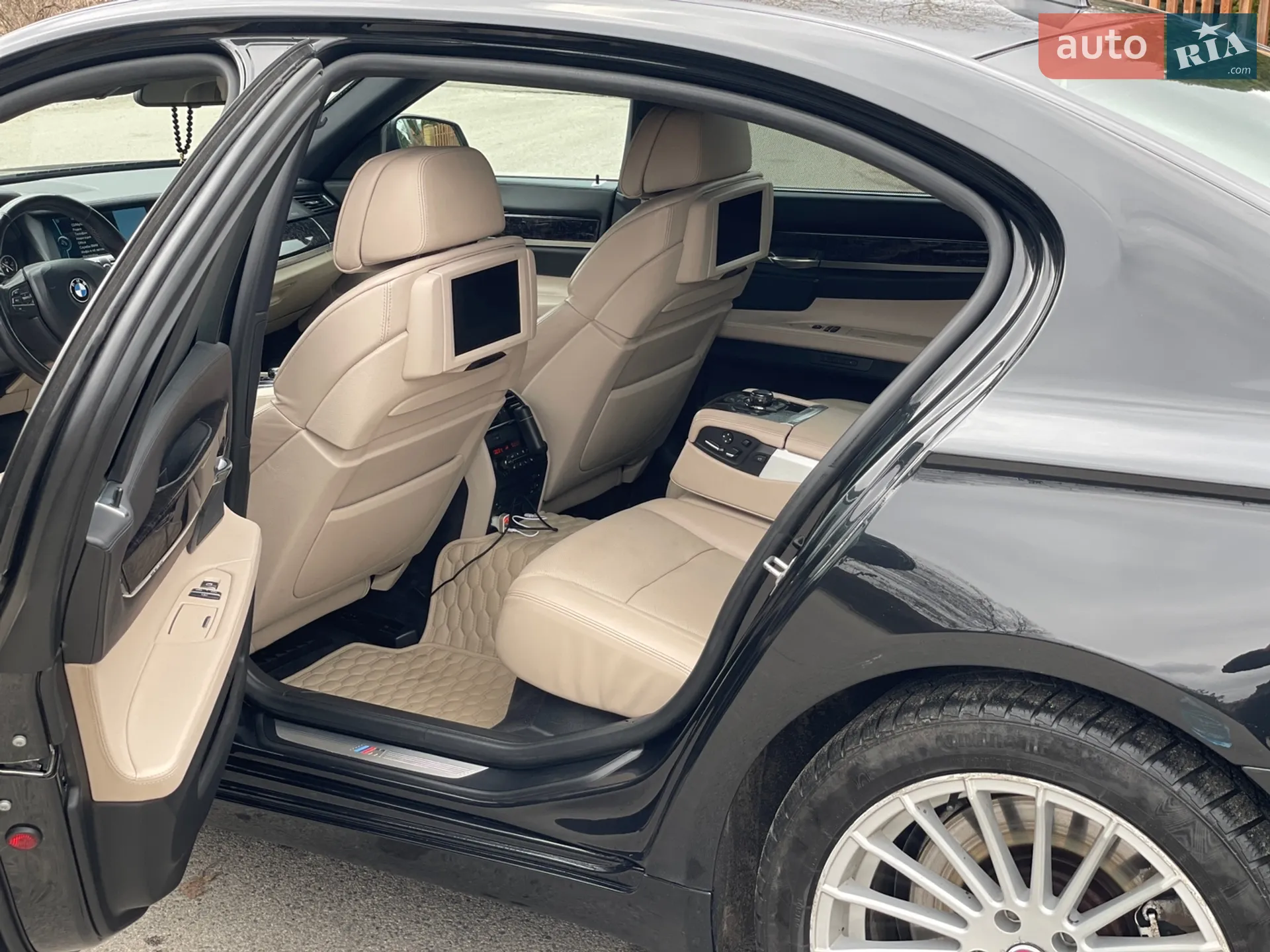 2010 BMW 7er - мініатюра 11
