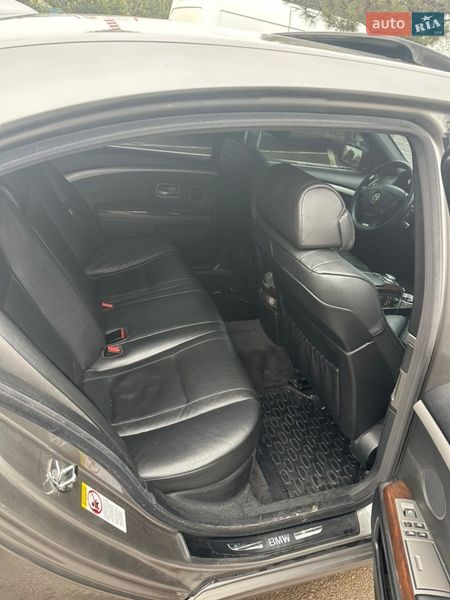 Седан BMW 7 Series 2007 в Одессе