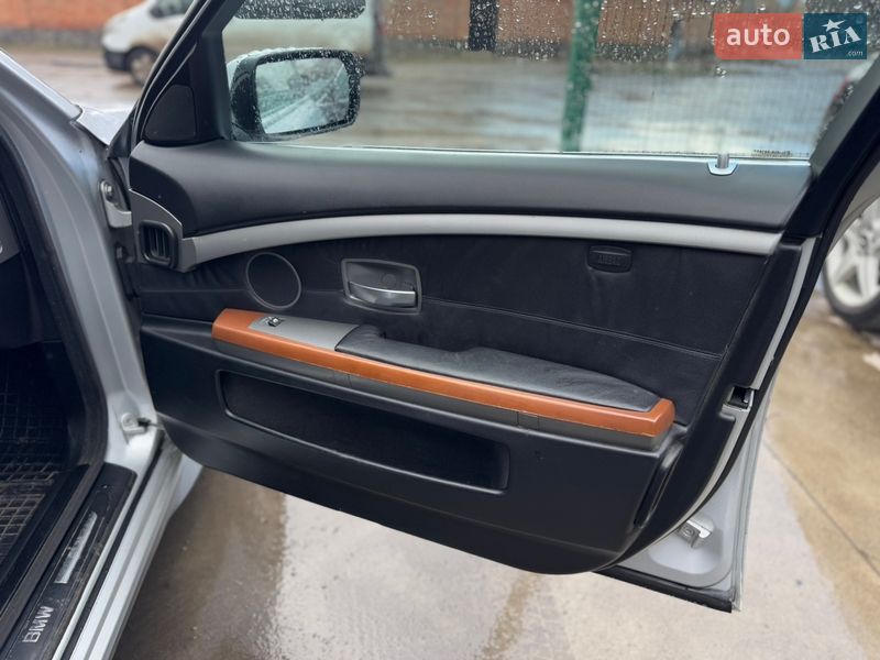 Седан BMW 7 Series 2002 в Бердичеве
