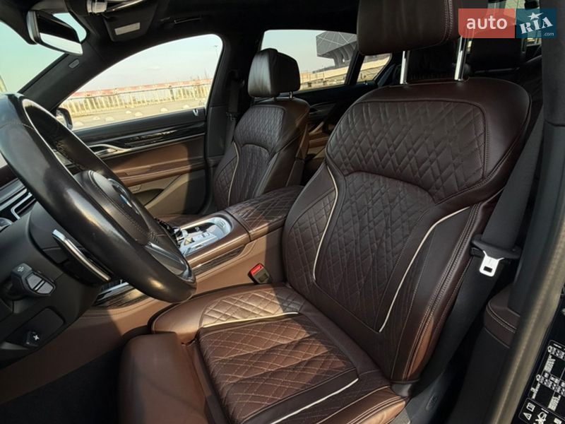 Седан BMW 7 Series 2022 в Львове фото 49 Седан BMW 7 Series 2022 в Львове