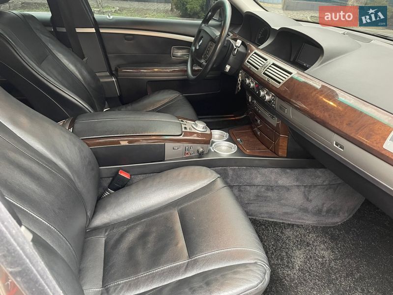 Седан BMW 7 Series 2006 в Запоріжжі