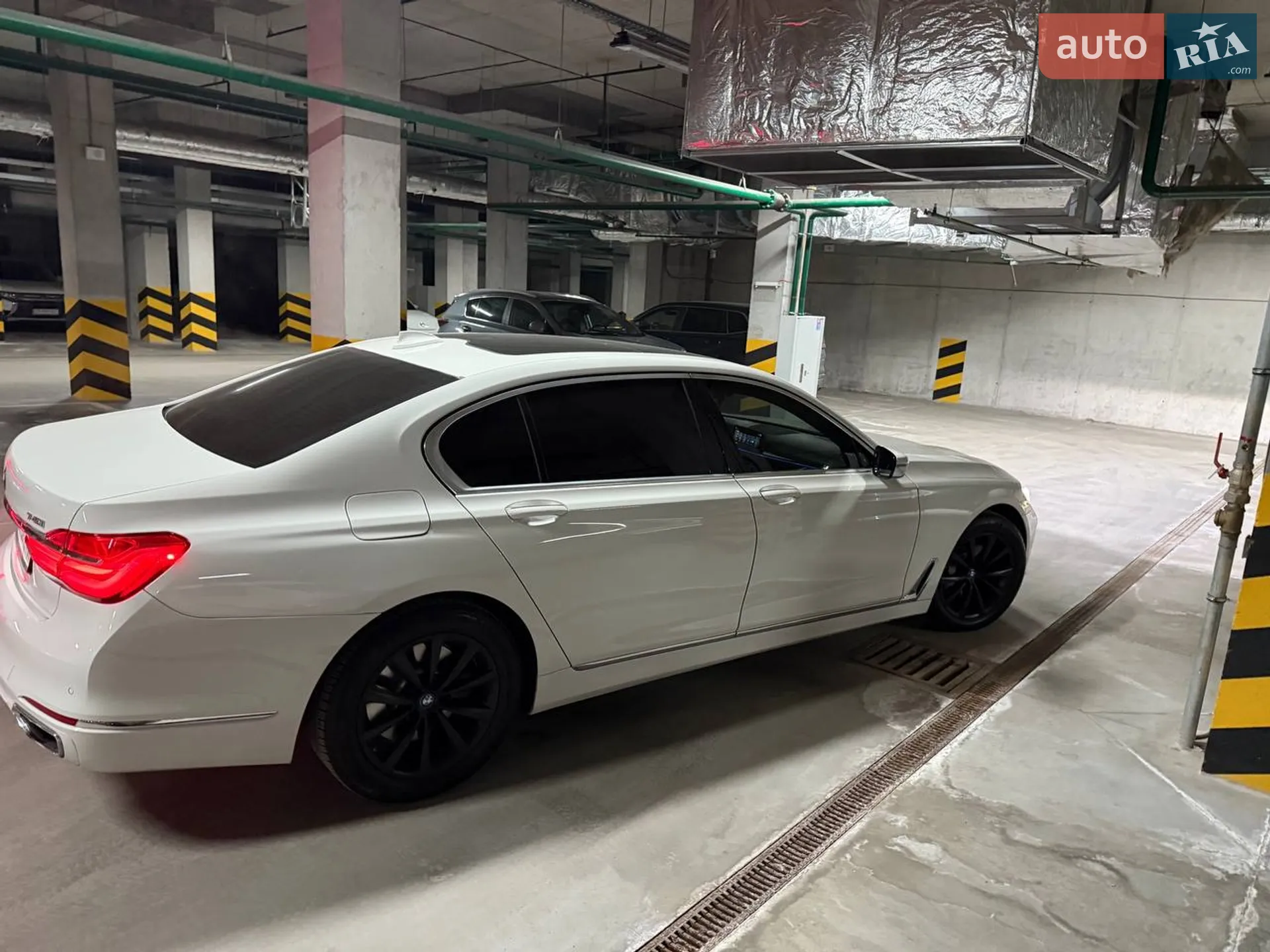 2015 BMW 7er - мініатюра 7