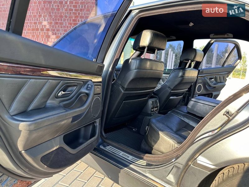 Седан BMW 7 Series 1999 в Ирпене