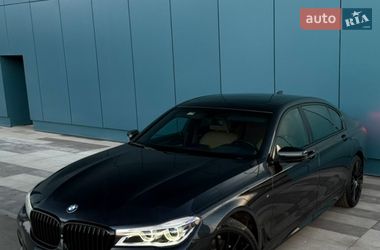 Седан BMW 7 Series 2015 в Києві