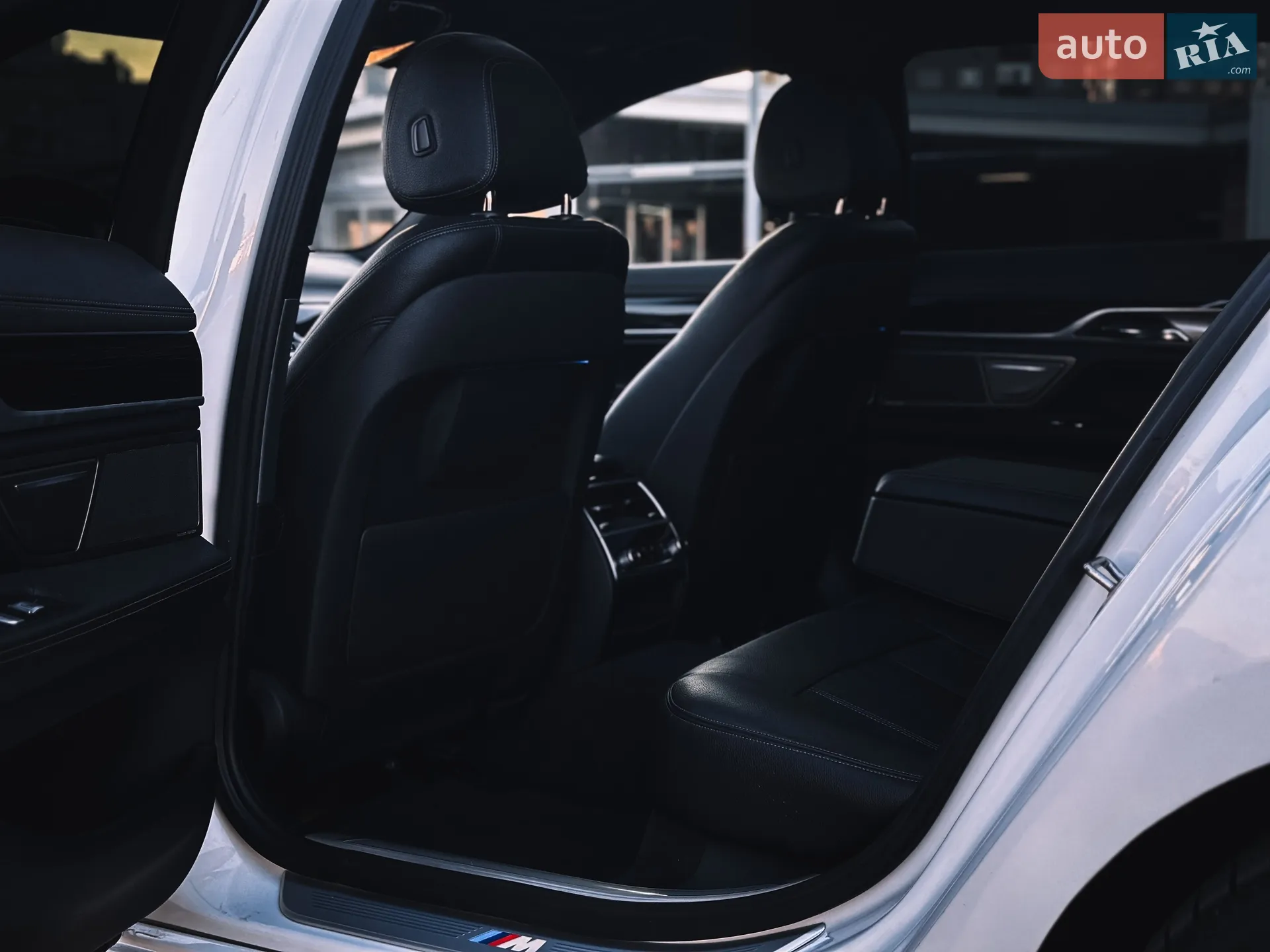 2017 BMW 7er - мініатюра 28