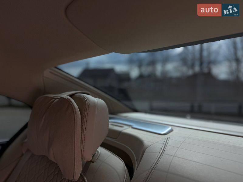 Седан BMW 7 Series 2020 в Виннице