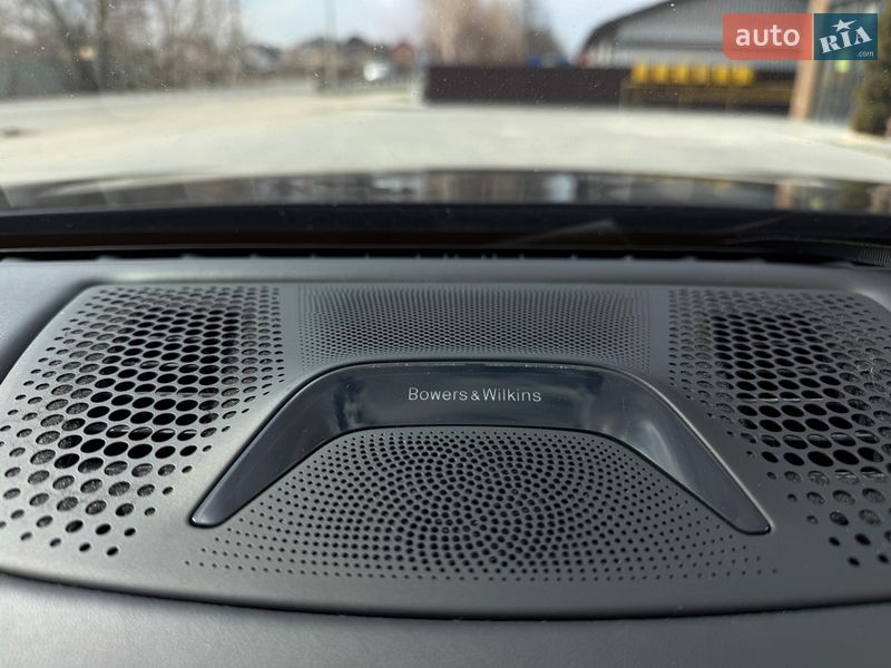 Седан BMW 7 Series 2020 в Виннице