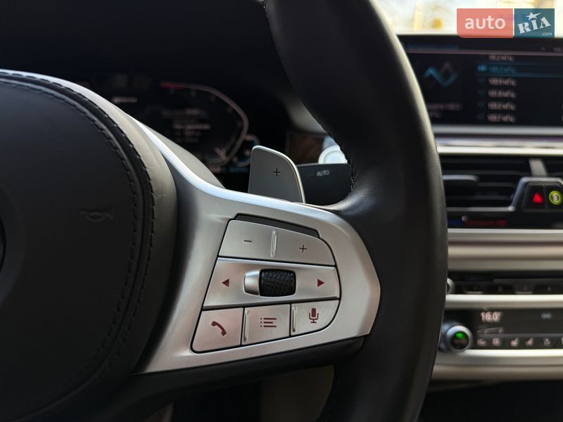 Седан BMW 7 Series 2020 в Виннице