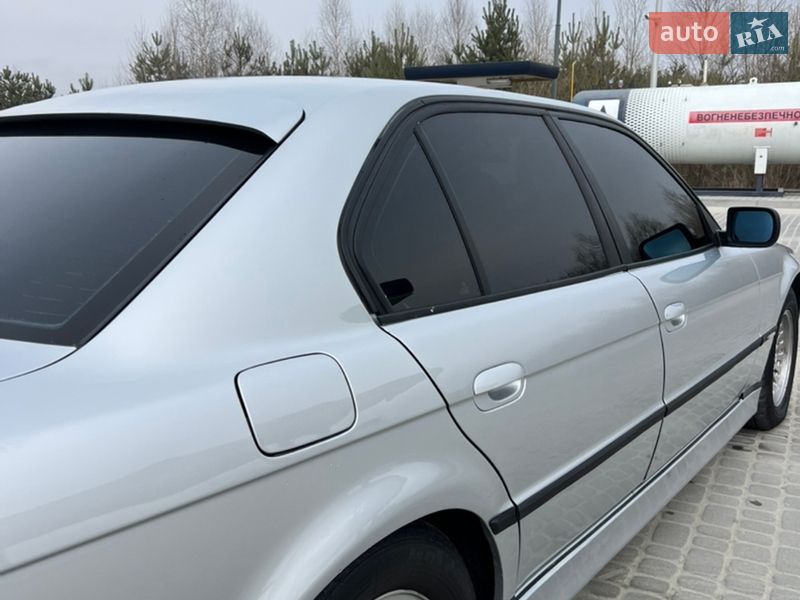 Седан BMW 7 Series 2001 в Львове фото 10 Седан BMW 7 Series 2001 в Львове