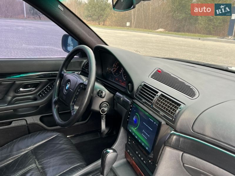 Седан BMW 7 Series 2001 в Львове фото 19 Седан BMW 7 Series 2001 в Львове