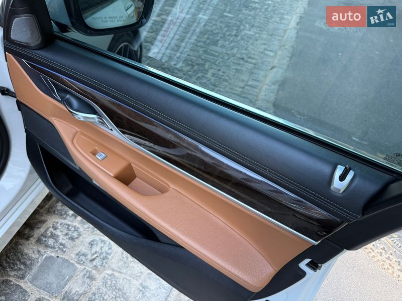 Седан BMW 7 Series 2017 в Одессе фото 72 Седан BMW 7 Series 2017 в Одессе