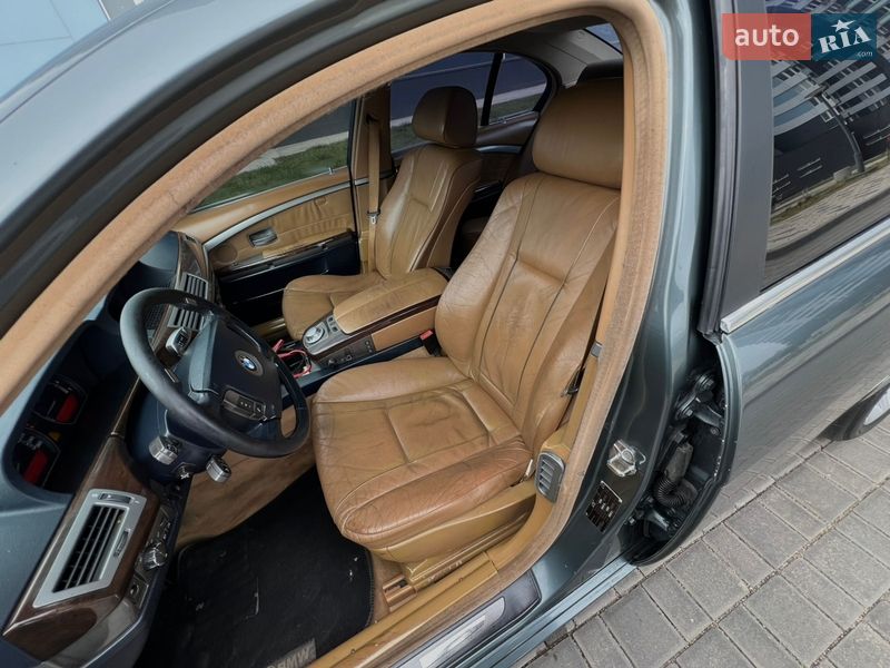 Седан BMW 7 Series 2003 в Одессе