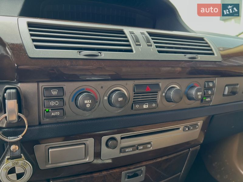 Седан BMW 7 Series 2003 в Одессе