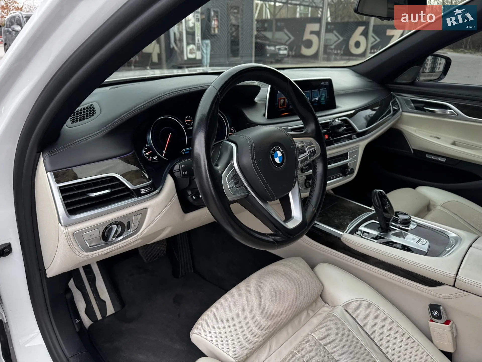 2016 BMW 7er - мініатюра 26