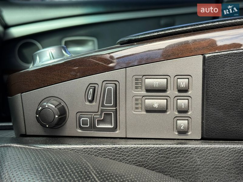 Седан BMW 7 Series 2004 в Лубнах