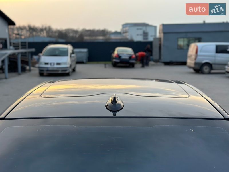 Седан BMW 7 Series 2017 в Нововолынске