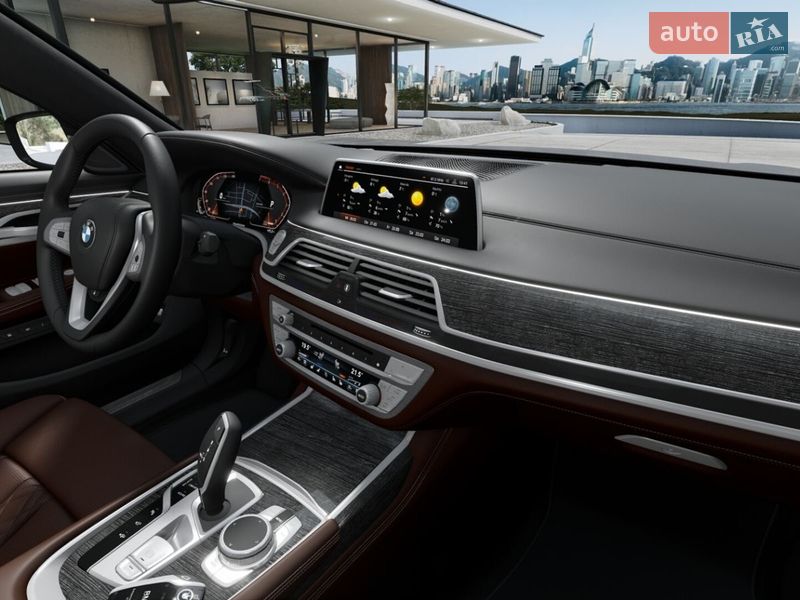 Седан BMW 7 Series 2022 в Кременчуці