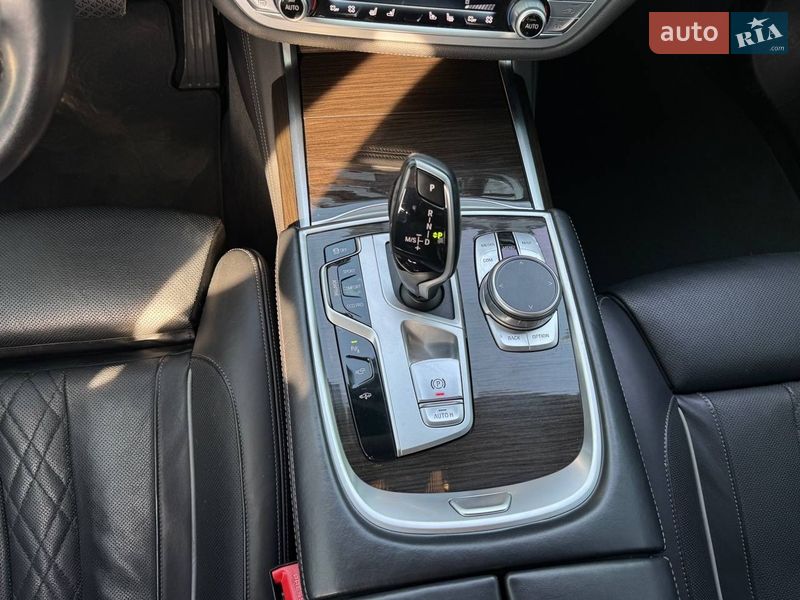 Седан BMW 7 Series 2021 в Львове фото 29 Седан BMW 7 Series 2021 в Львове