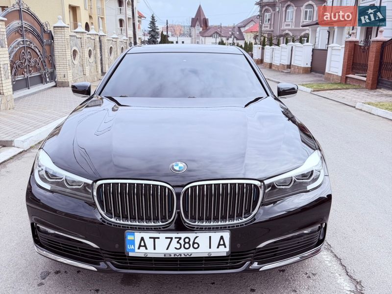 Седан BMW 7 Series 2017 в Черновцах фото 12 Седан BMW 7 Series 2017 в Черновцах