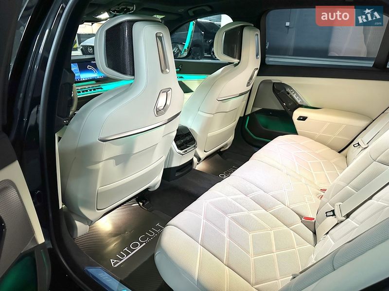 Седан BMW 7 Series 2024 в Днепре фото 29 Седан BMW 7 Series 2024 в Днепре