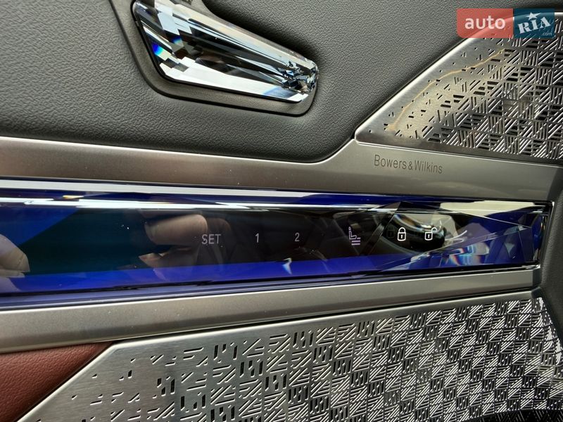 Седан BMW 7 Series 2025 в Киеве