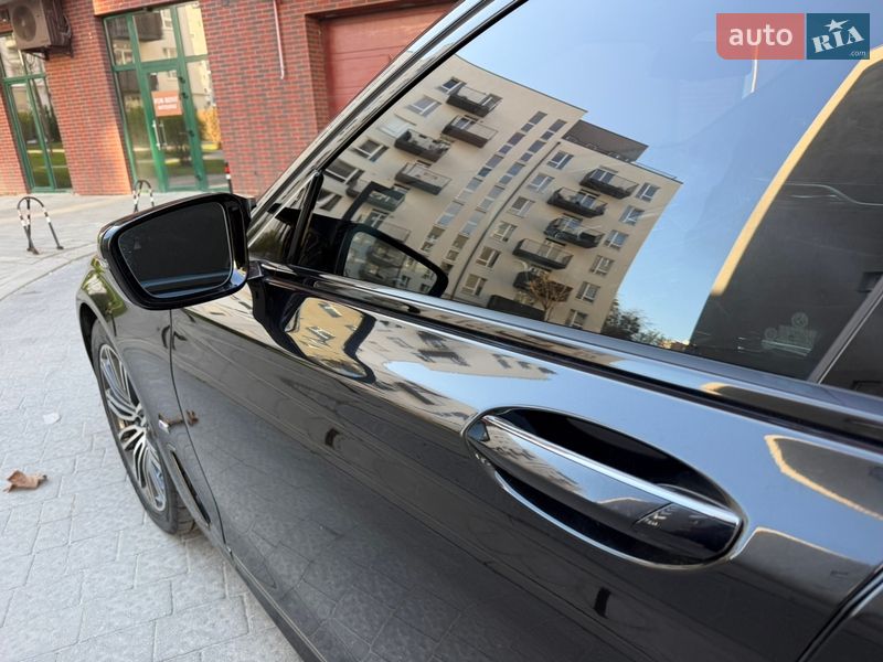 Седан BMW 7 Series 2019 в Львові фото 16 Седан BMW 7 Series 2019 в Львові