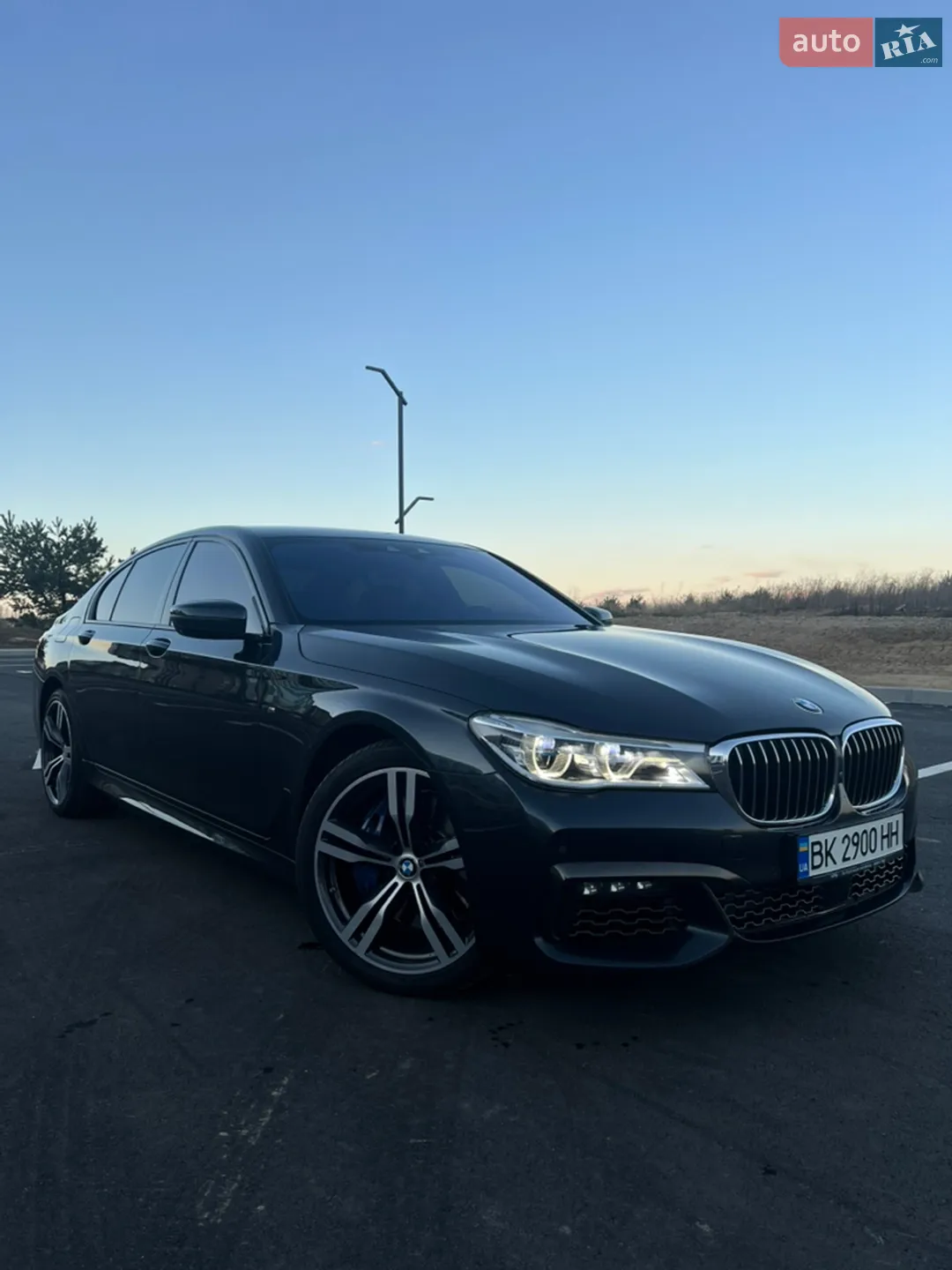 2017 BMW 7er - мініатюра 10