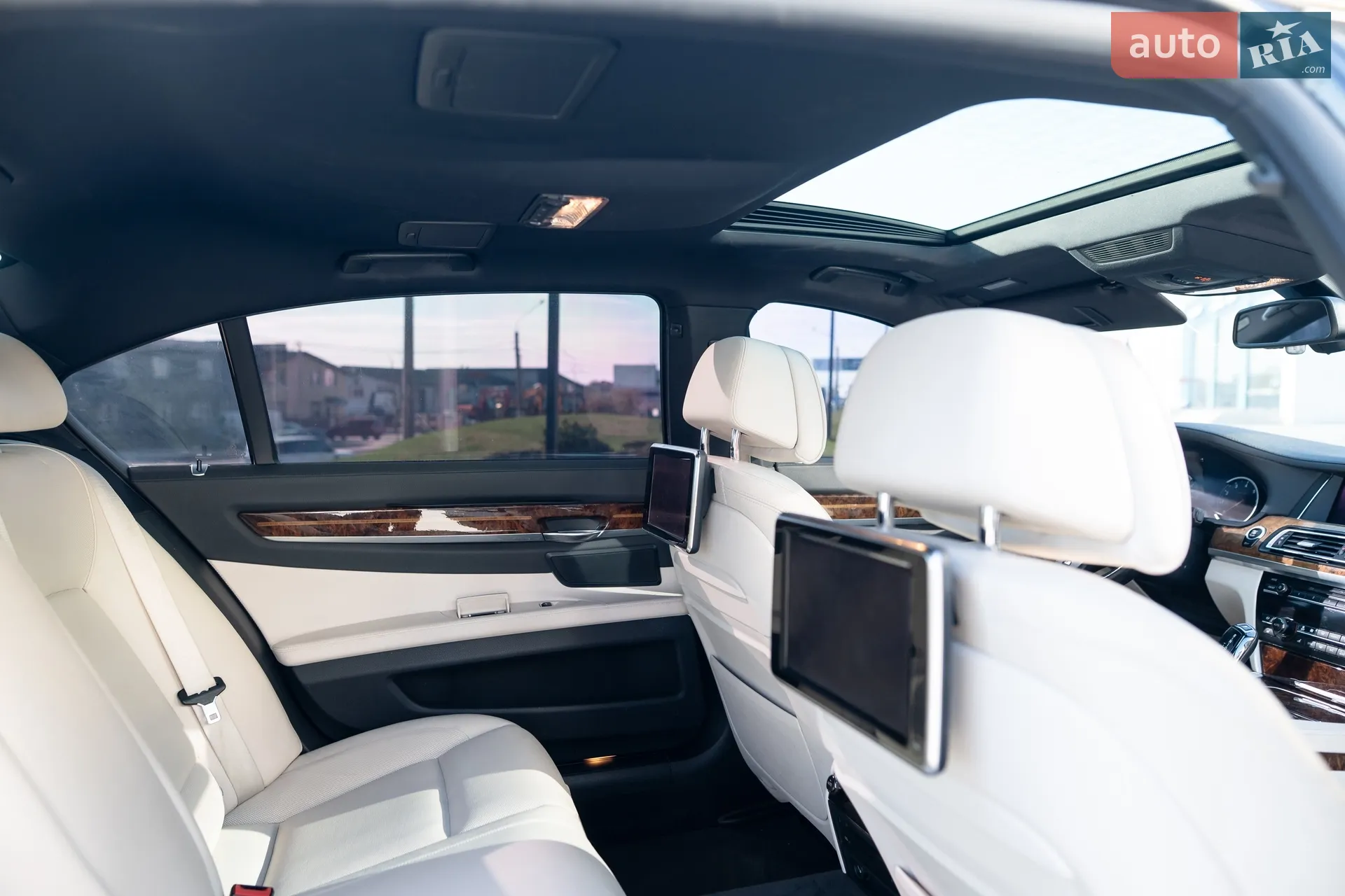 2013 BMW 7er - мініатюра 16