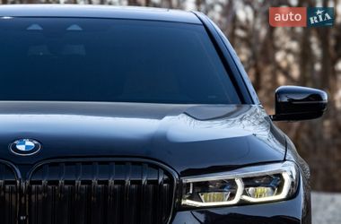 Седан BMW 7 Series 2018 в Львове